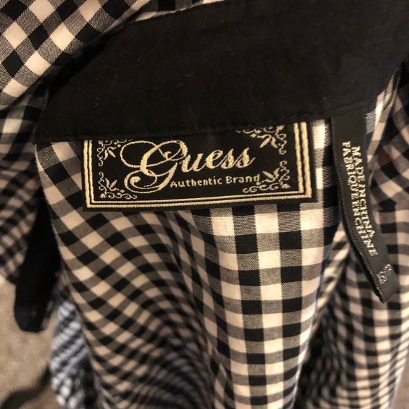 Guess super cute gingham button down bubble sleeve - Picture 9 of 11